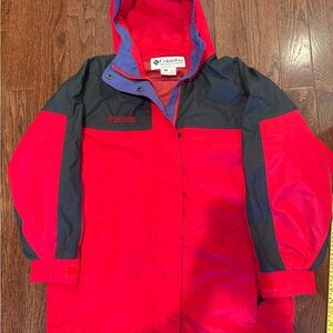 Vintage Columbia women’s parka red purple and black medium